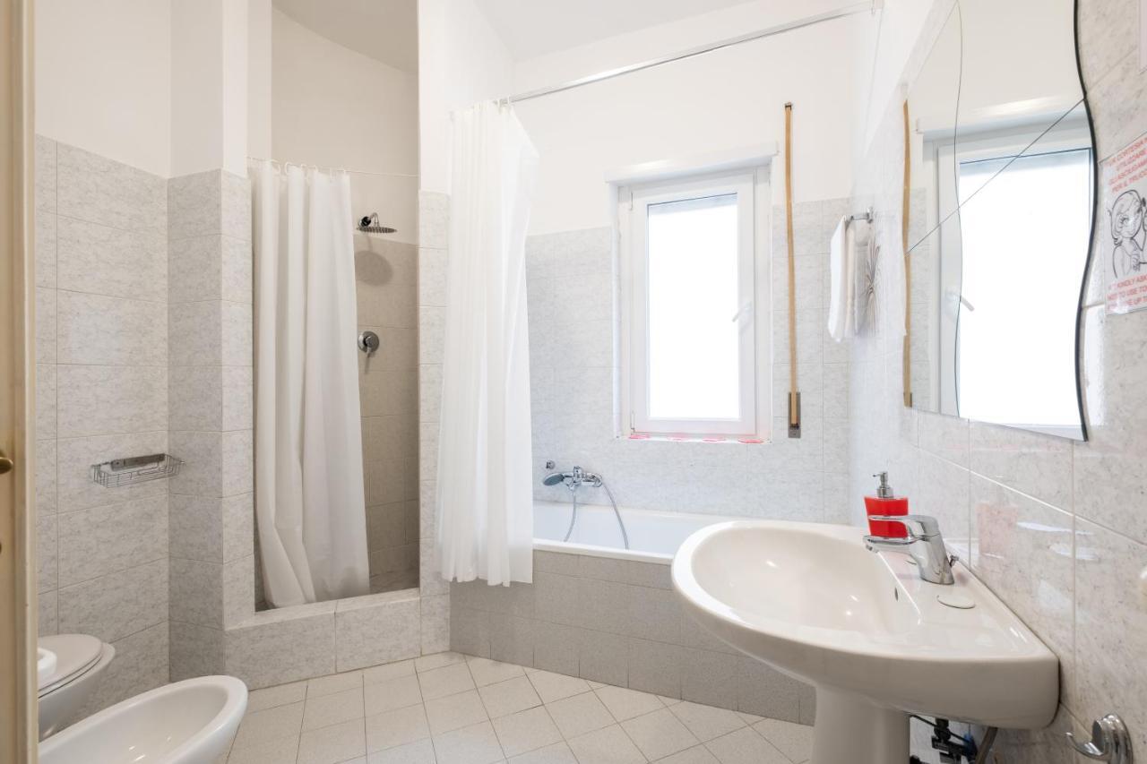 Take It Easy Roma Guest House Luaran gambar