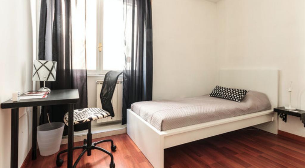 Take It Easy Roma Guest House Bilik gambar