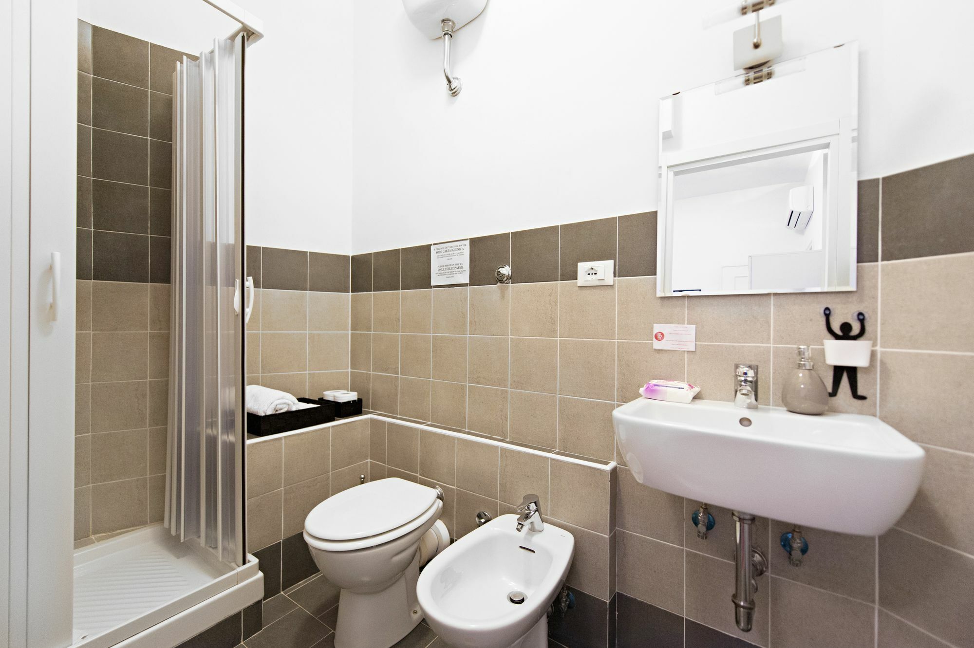 Take It Easy Roma Guest House Luaran gambar